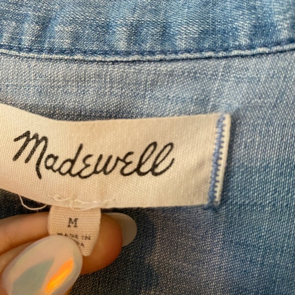 Denim Madewell button down with front tie - Picture 2 of 2
